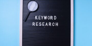 Cum alegi corect cuvintele cheie pentru site-ul tău