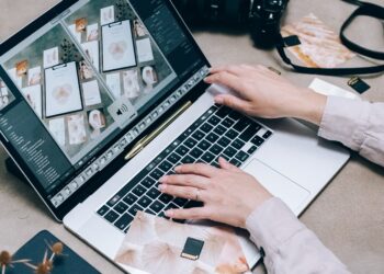 Cum să editezi fotografiile tale pentru a le face mai clare și mai expresive